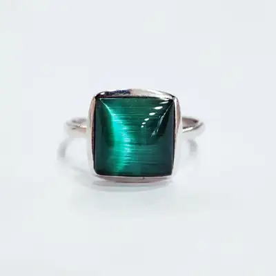 Каблучка з улекситом, арт. 2212к — срібна прикраса