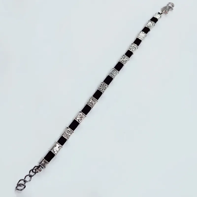 Браслет з рунами із срібла — фото 2