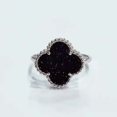 Срібна каблучка Конюшина з Авантюрином — срібна прикраса