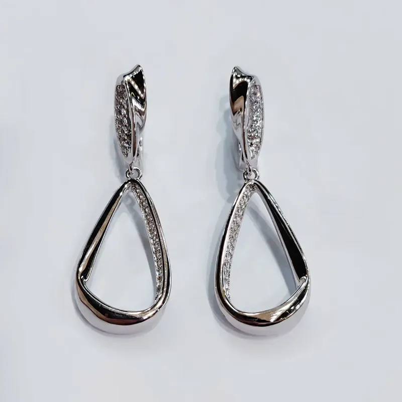 Срібні сережки вісюльки з фіанітами — фото 2