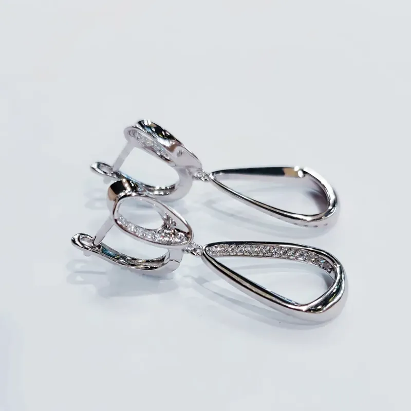 Срібні сережки вісюльки з фіанітами — фото 3