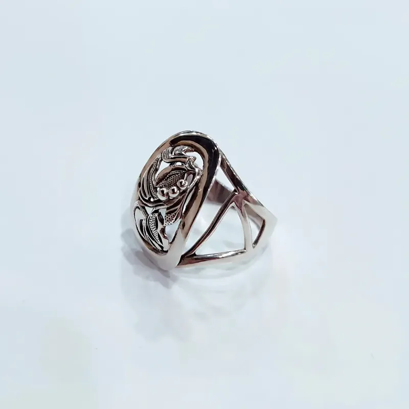 Срібна каблучка з ажурним орнаментом "Україна" — фото 2