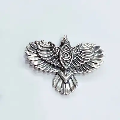 Срібна брошка "Ворон Одіна" — срібна прикраса