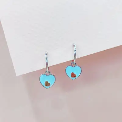 Срібні сережки дитячі-підліткові з голубою ємалью — срібна прикраса