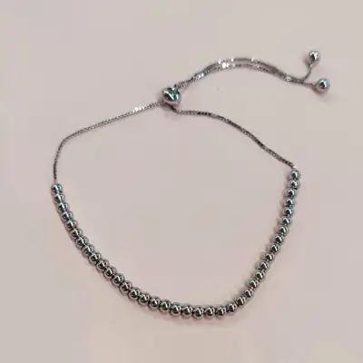 Срібний браслет з "шаріками" на затяжці — срібна прикраса