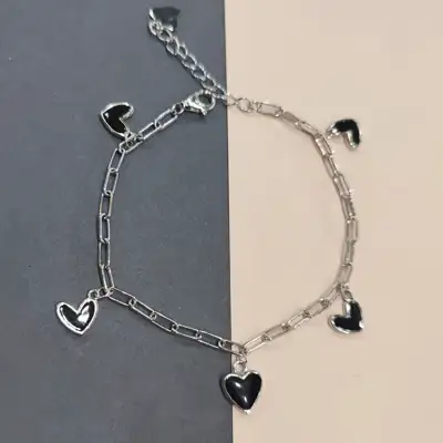 Срібний браслет з вісюльками сердечка — срібна прикраса