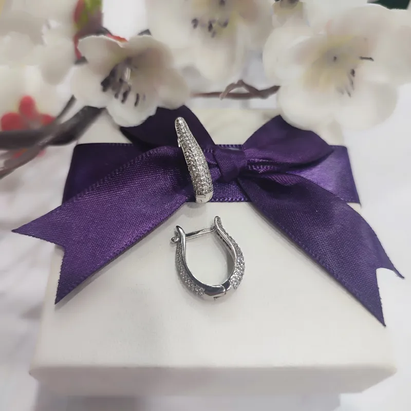 Сережки із срібла з фіанітами — фото 3