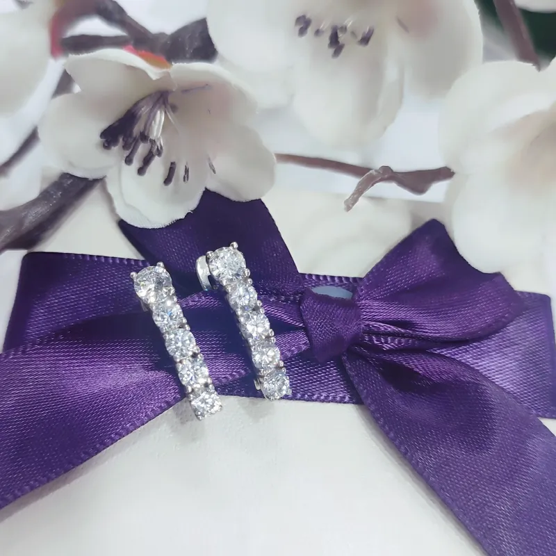 Сережки із срібла, доріжка з фіанітів — фото 4