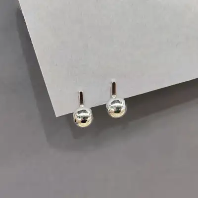 Сережки із срібла "Шаріки" — срібна прикраса