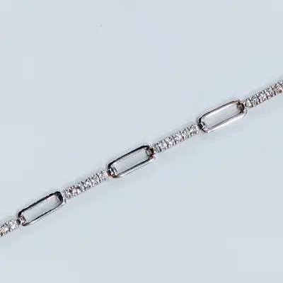 Браслет із срібла литий з фіанітами — срібна прикраса